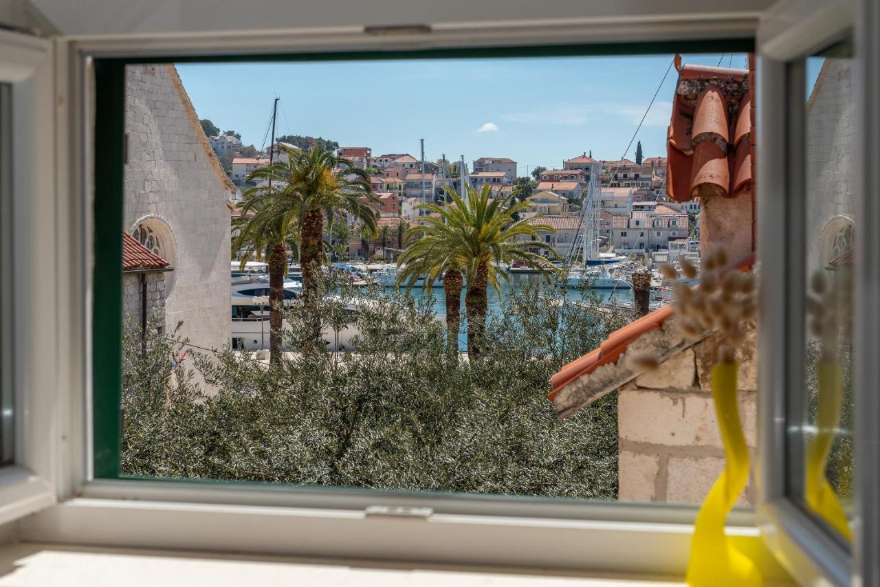 Apartment Ana Τρογκίρ Εξωτερικό φωτογραφία