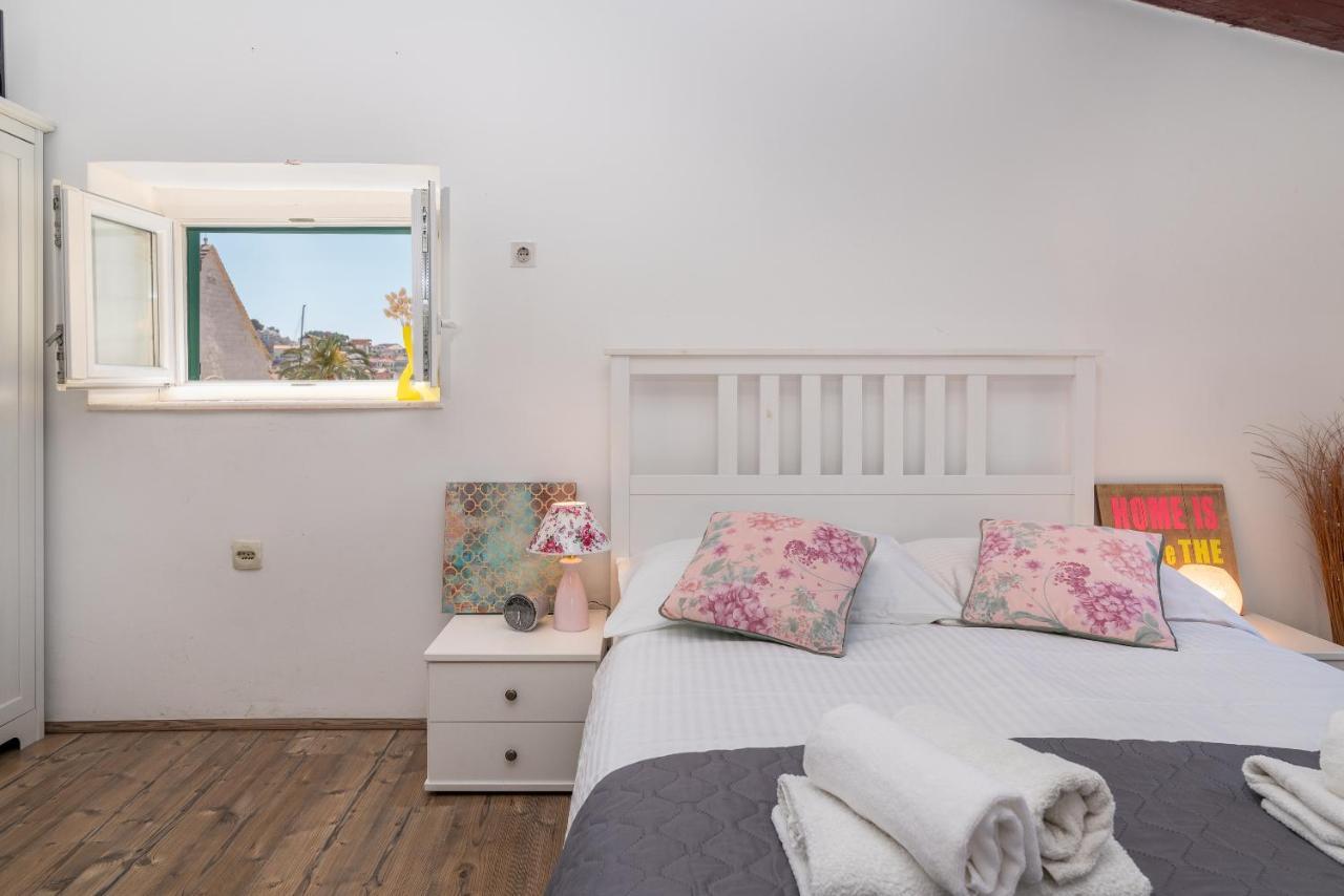 Apartment Ana Τρογκίρ Εξωτερικό φωτογραφία